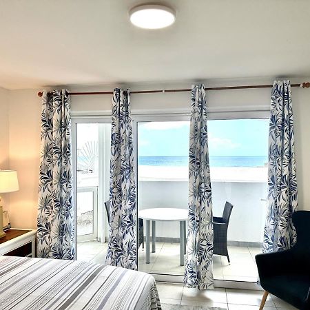 Maho Beach House - Studio - Beach Access Kültér fotó
